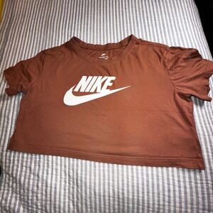 Nike Sportswear Essential Crop Top Tee Brown BV6175-215 Small